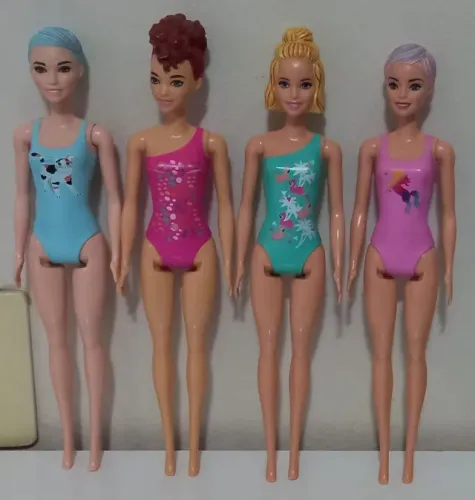 Lote com 4 Bonecas Barbie original Mattel