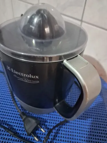 Espremedor De Frutas Electrolux Buon Giorno Jpb20 1l 110v