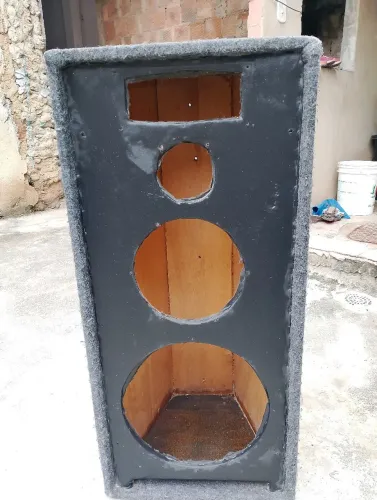 Caixa de Som Vazia (gabinete)