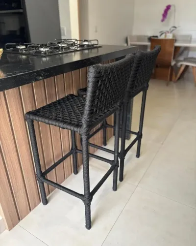 BANQUETA ALTA CLAASICK DE CORDA NÁUTICA (UNIDADE)