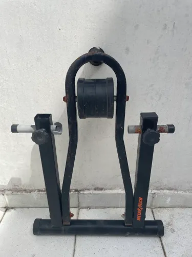 Rolo de treino bike indoor usado