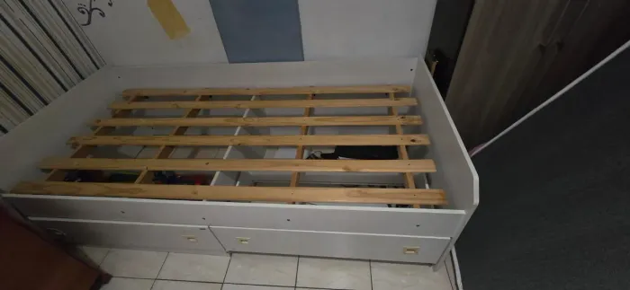 Cama solteiro