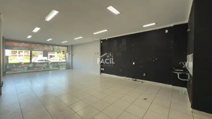 Loja à venda em Morada de Laranjeiras, Serra, 70m²