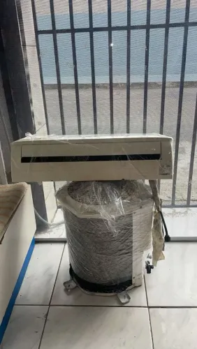 Ar-condicionado em perfeito estado 