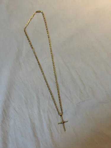 Cordão de ouro 18k com pingente 12,7 Gramas 