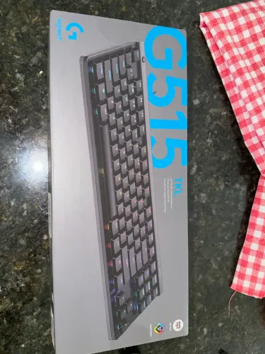 Teclado Gamer Logitech G515 TKL Switch Brown - Estado de Novo