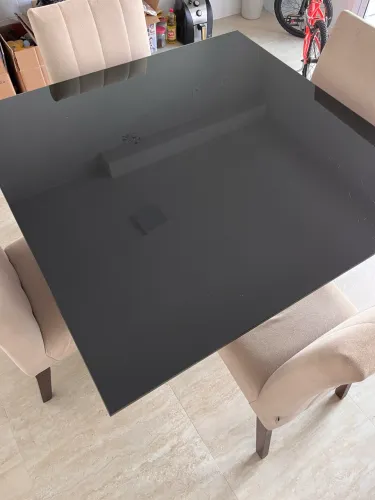 Vendo mesa de madeira 