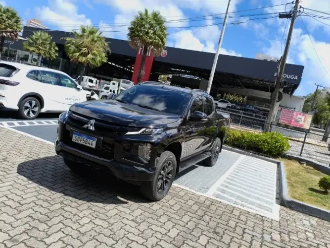 Mitsubishi L200 Triton Sport HPE 2.4 CD Diesel Aut. 2024