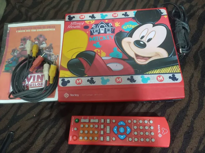Dvd Tectoy Mickey com controle remoto e cabo av para tv. 