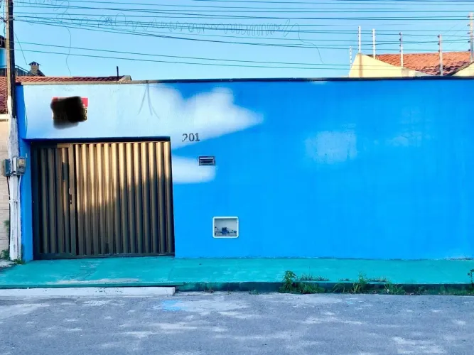 Casa com 3 dormitórios à venda, 130 m² por R$ 650.000,00 - Messejana - Fortaleza/CE
