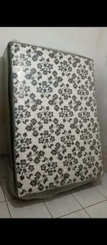 CAMA BOX DE CASAL DE ESPUMA NOVA 350 REAIS *