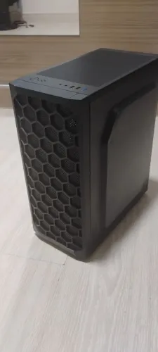 GABINETE GAMER MANCER HEXER, RAINBOW, MIDTOWER, LATERAL DE VIDRO 3FANS - MCR-HEX-RB01