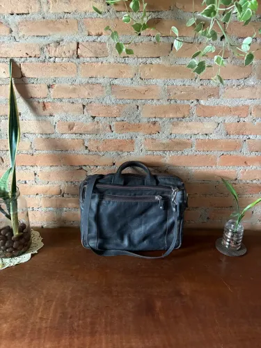 Bolsa em Couro Natural 
