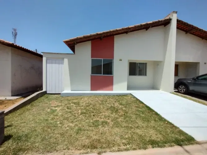 Aluguel Casa em Condomínio Plaza das Flores Village