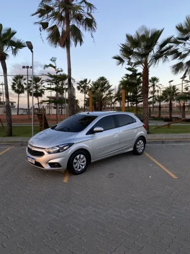 Chevrolet Onix Hatch LT 1.0 8V Flex Mec. 4P 2019