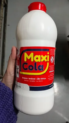 Tubo de cola branca 1kg