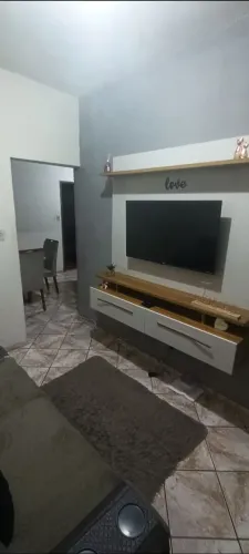 CASA DISPONÍVEL