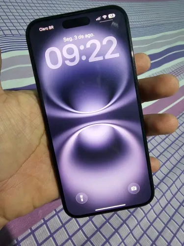 iPhone 16 Plus