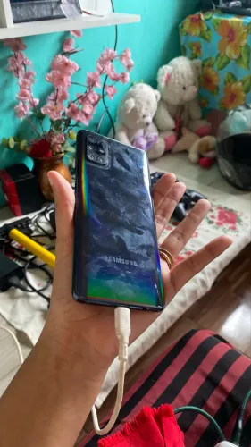 Celular a venda
