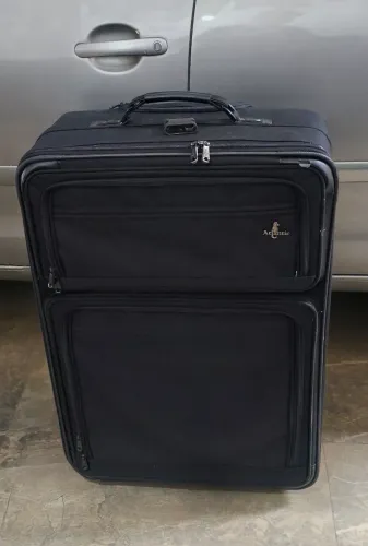 Mala 23kg de viagem Grande Atlantic Importada