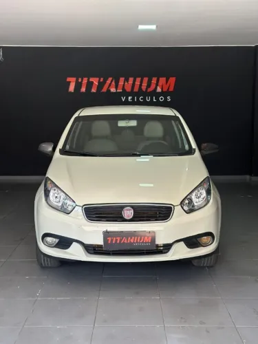 Fiat Grand Siena Essence 1.6 Flex 16V 2014