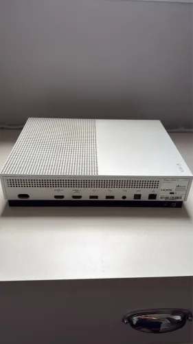 Xbox ONE S 1Tera Byte de armazenamento