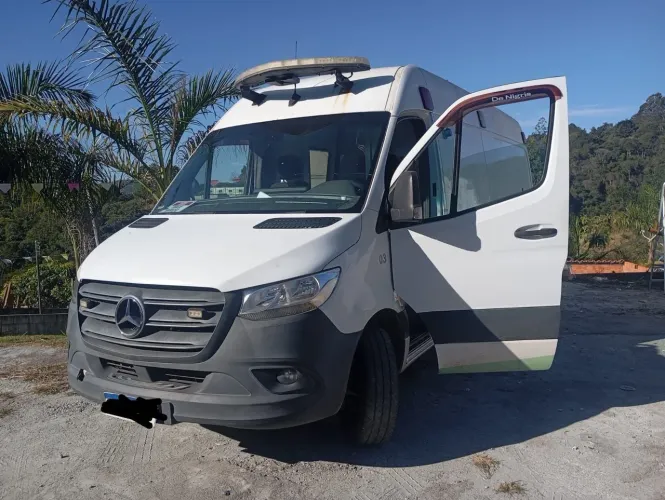 Mercedes-Benz Sprinter 416 Furgão Longo T.a. 2.2 Dies 2022
