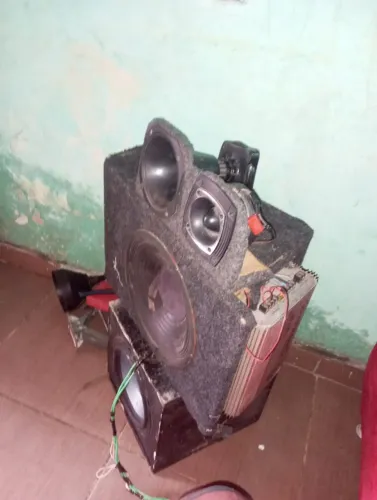 Vendo som automotivo completo