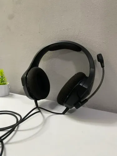 Fone de ouvido gamer hyperx preto