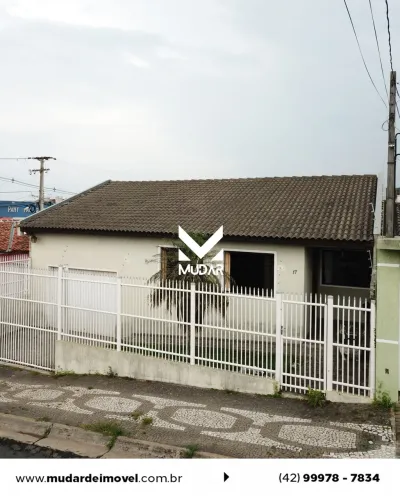 Casa com 3 quartos sendo 1 suíte, terrenos nos fundos com Edícula no Boa Vista