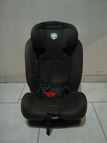 Bebe conforto cadeirinha carro 