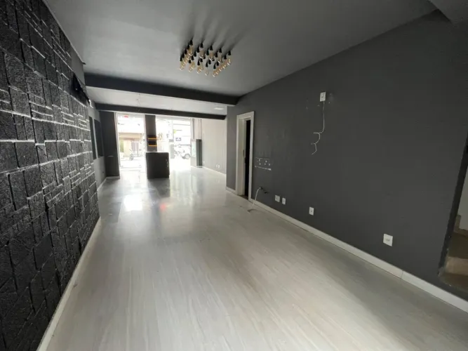 Sala comercial - localizado em Balneário Camboriú / Centro REF: DW649905