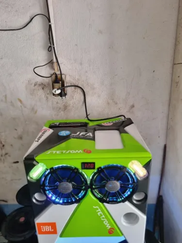 Vendo caixa bob