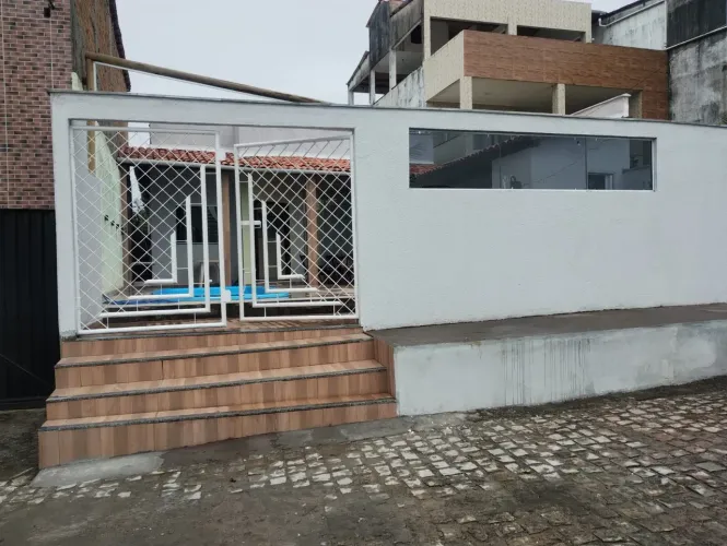CASA DE TEMPORADA ? CONDOMÍNIO PRAIA DE ITAPEMA