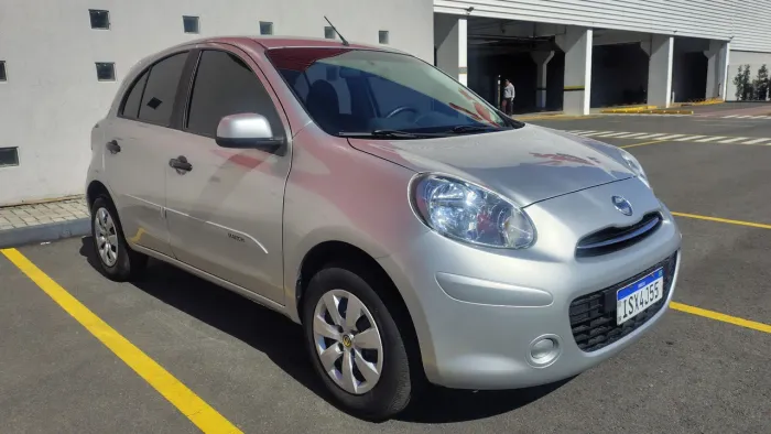 Nissan March S 1.0 16V Flex Fuel 5P 2013