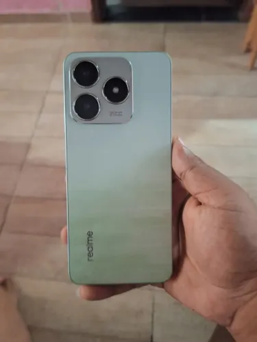 Celular realme c63 