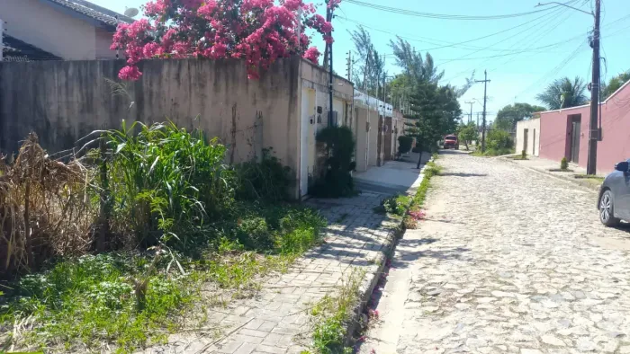 Terreno para venda com 440 metros quadrados em Jardim Icaraí - Caucaia - CE