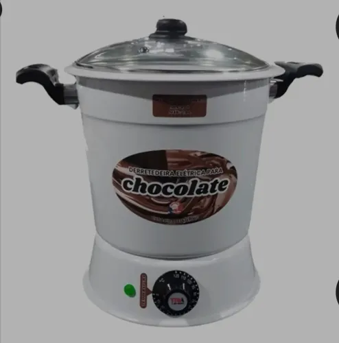 Vendo derretedeira de chocolate semi nova