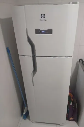 Geladeira Electrolux 310L a venda!!