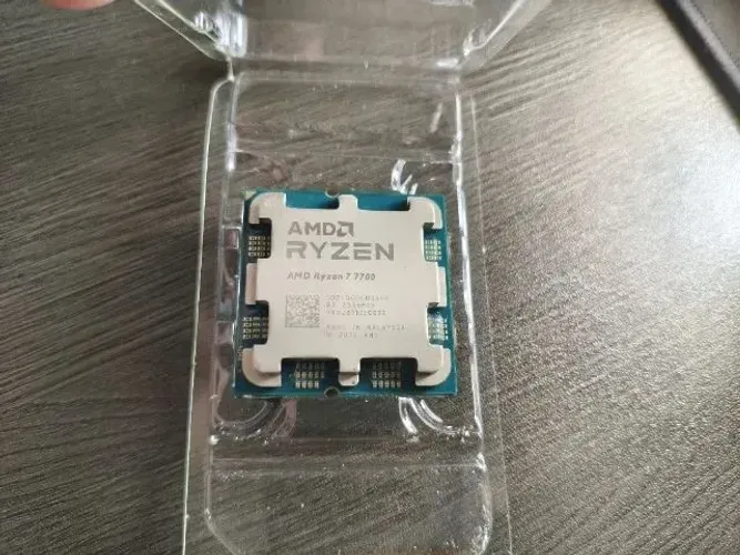 Processador AMD Ryzen 7 7700, 3.8GHz (5.3GHz Turbo), 8 Núcleos, 16 Threads, AM5