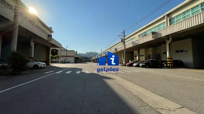 Galpão em Condomínio modular com 2.845m² em Itapevi - SP