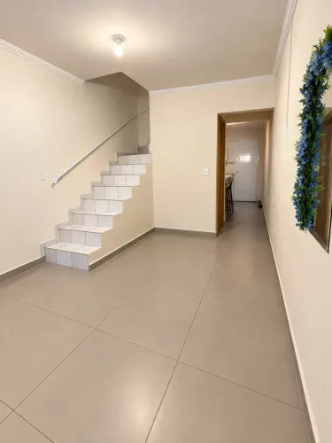 Sobrado para aluguel tem 53 metros quadrados com 3 quartos no bairro Planejada 1
