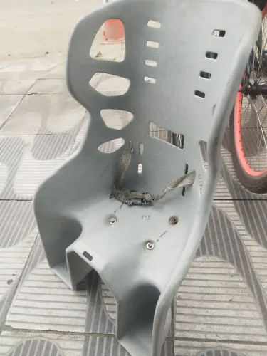 Cadeirinha traseira de bicicleta 