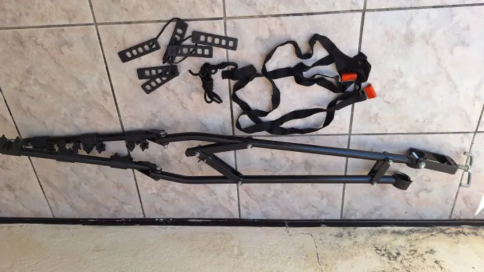 Suporte 3 bikes em V bola de engate