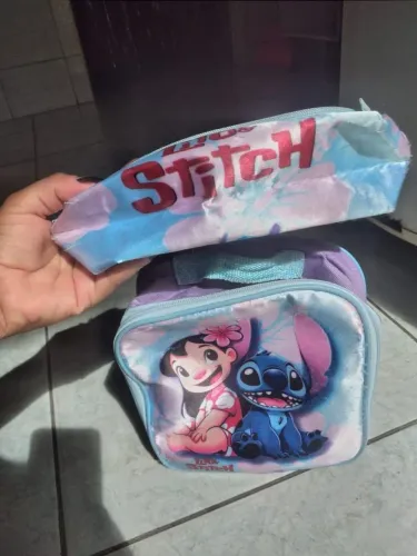Lancheira Térmica + Estojo Stitch 