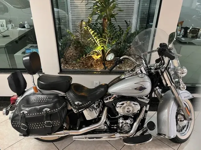 Harley-davidson flstc 2010 custom