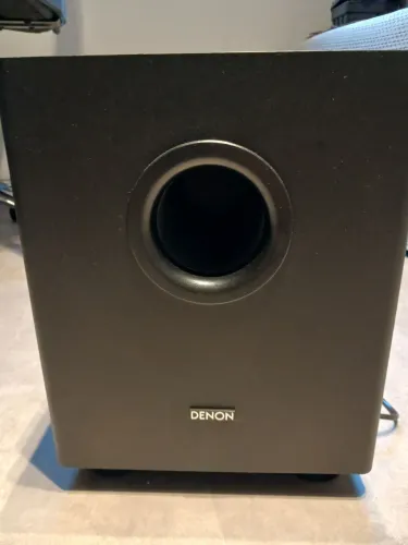 Subwoofer ativo Denon modelo DSW 391.