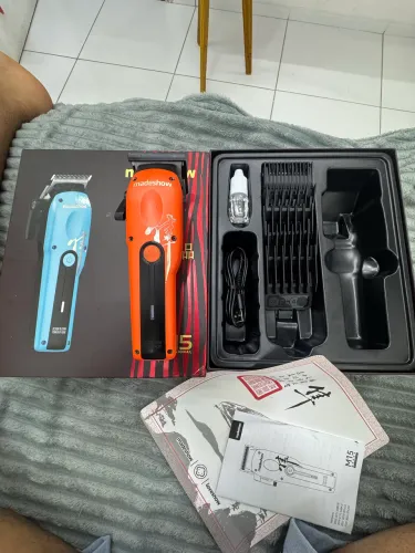Máquina de corta cabelo