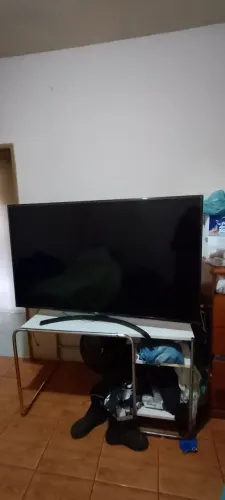 Vendo tv LG 65 polegadas ( com defeito na tela)