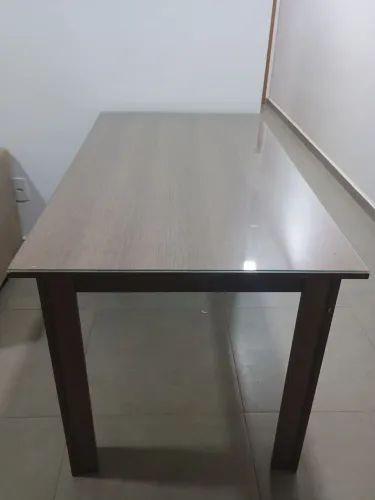 Excelente Mesa de vidro